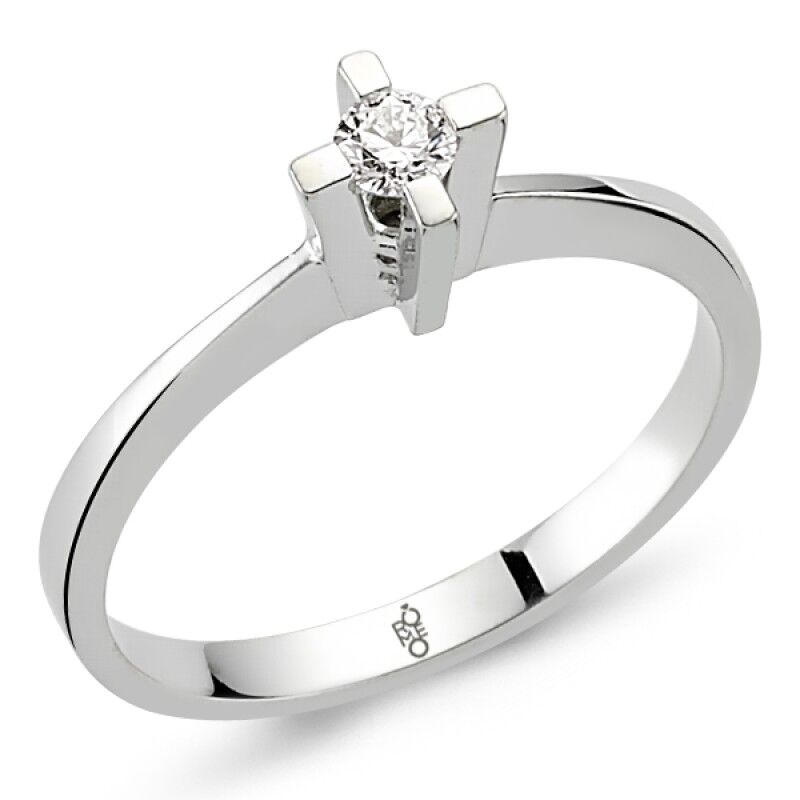0.30 Ct Tektaş Pırlanta Yüzük RM30036