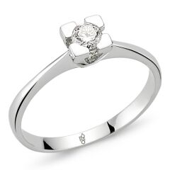 0.30 Ct Tektaş Pırlanta Yüzük RM30041