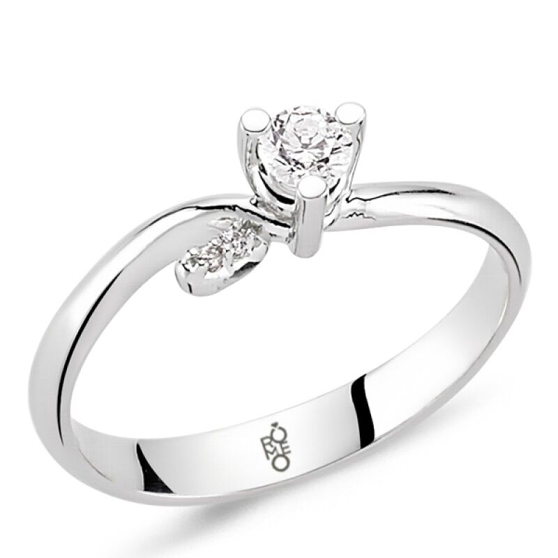 0.30 Ct Tektaş Pırlanta Yüzük RM30074