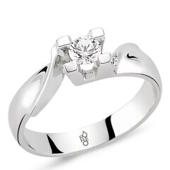 0.40 Ct Tektaş Pırlanta Yüzük RM10043