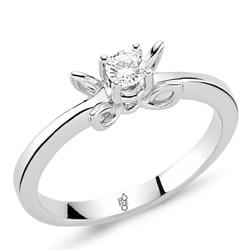 0.40 Ct Tektaş Pırlanta Yüzük RM30061